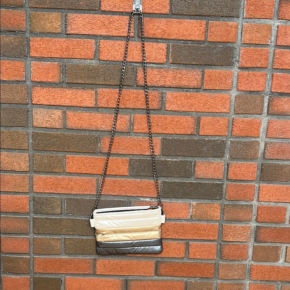 Think Royln Puff Metalic Crossbody Bag - Picture 2 of 8